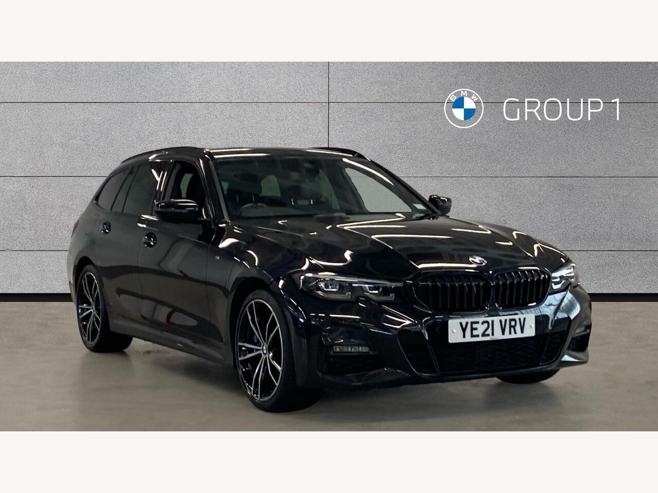 Main listing image - BMW 3 Series Touring
