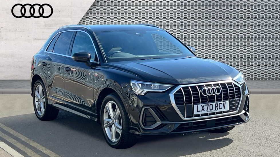 Main listing image - Audi Q3