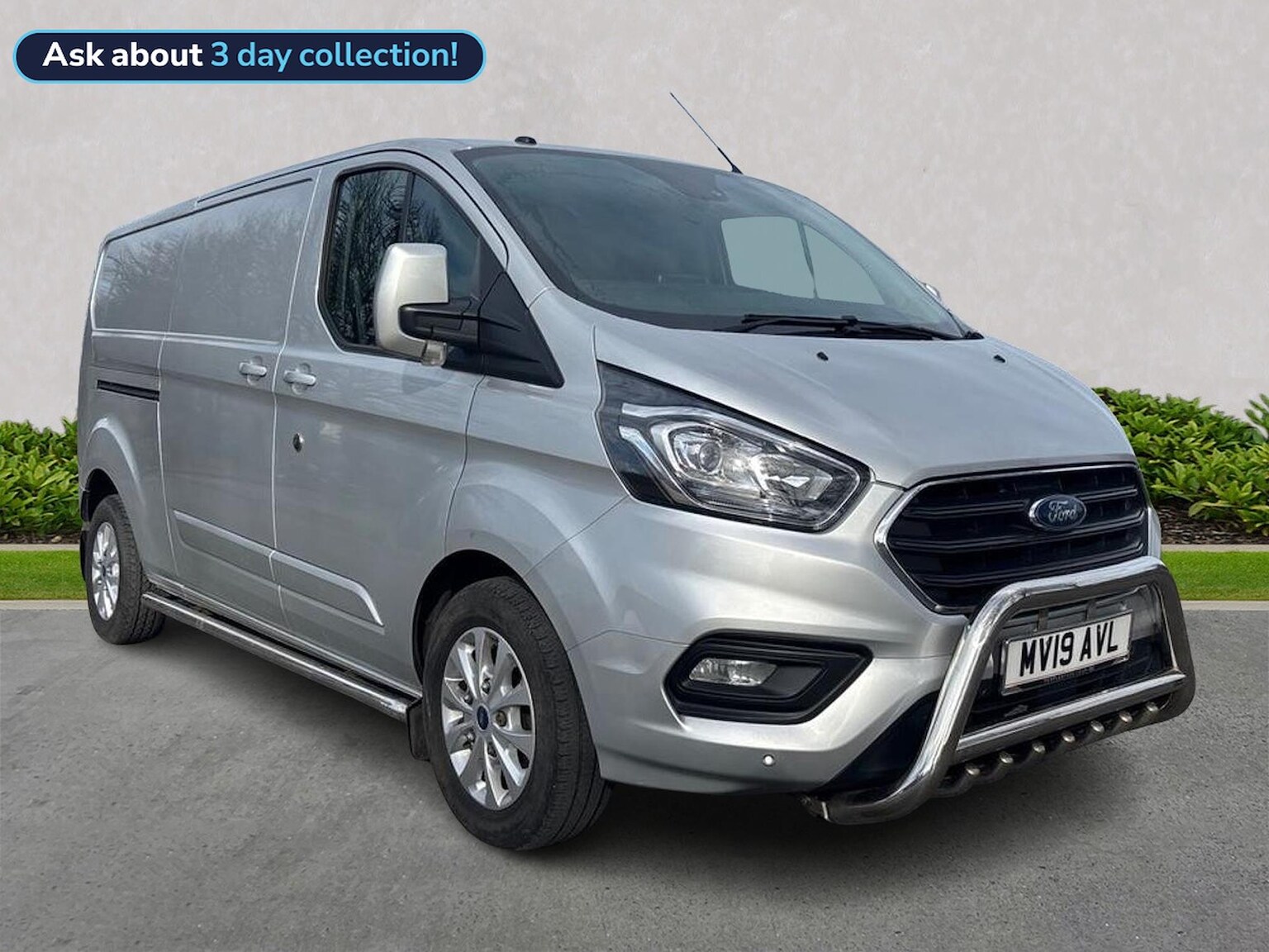 Main listing image - Ford Transit Custom