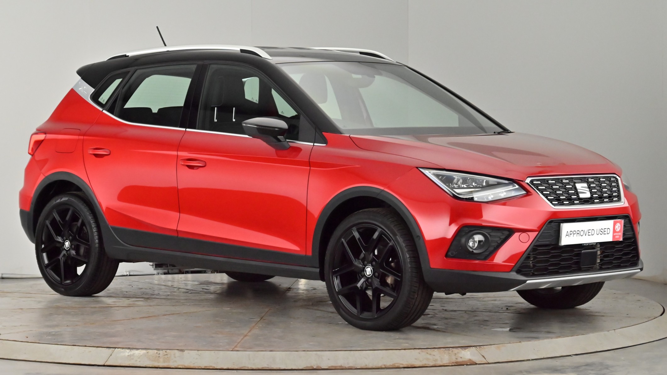 Main listing image - SEAT Arona