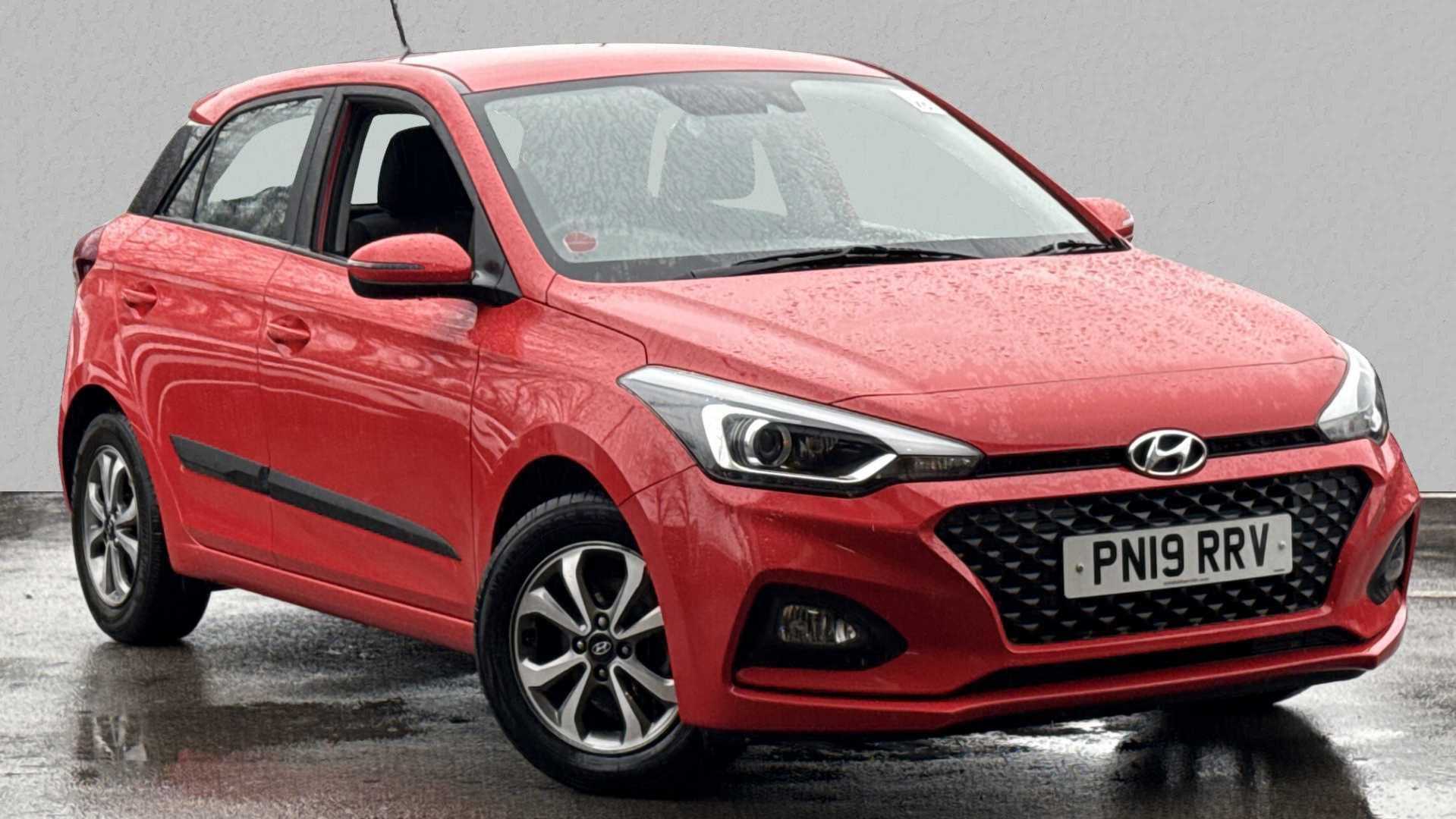 Main listing image - Hyundai i20