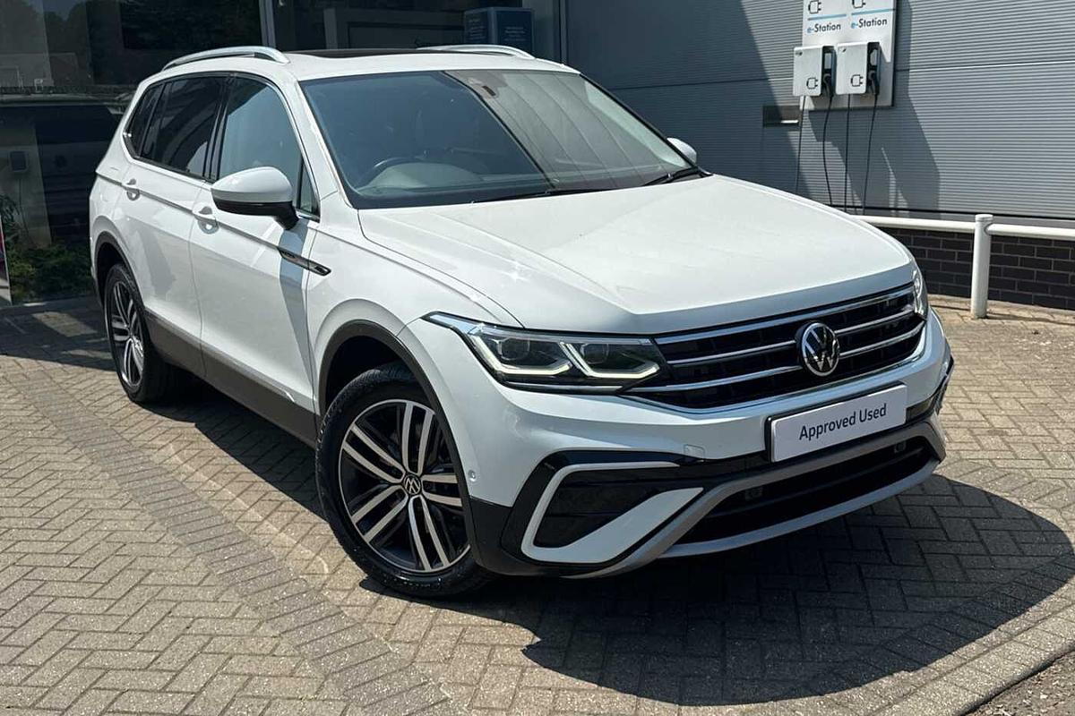 Main listing image - Volkswagen Tiguan Allspace