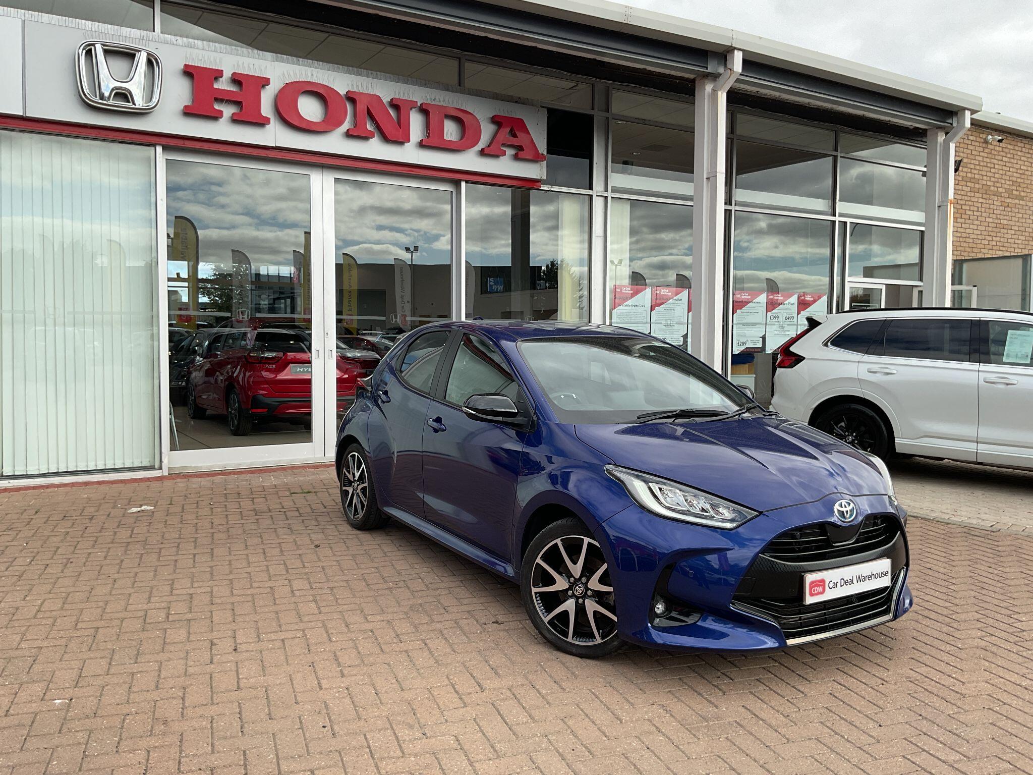 Main listing image - Toyota Yaris