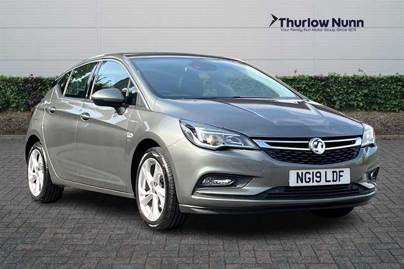 Main listing image - Vauxhall Astra