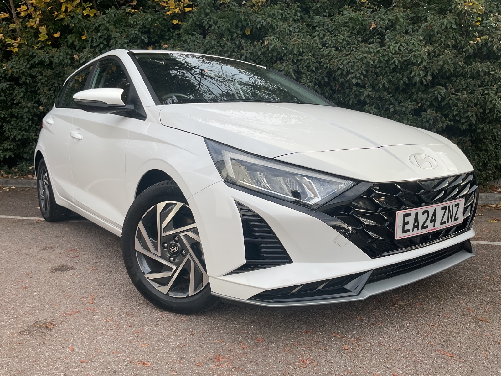 Main listing image - Hyundai i20