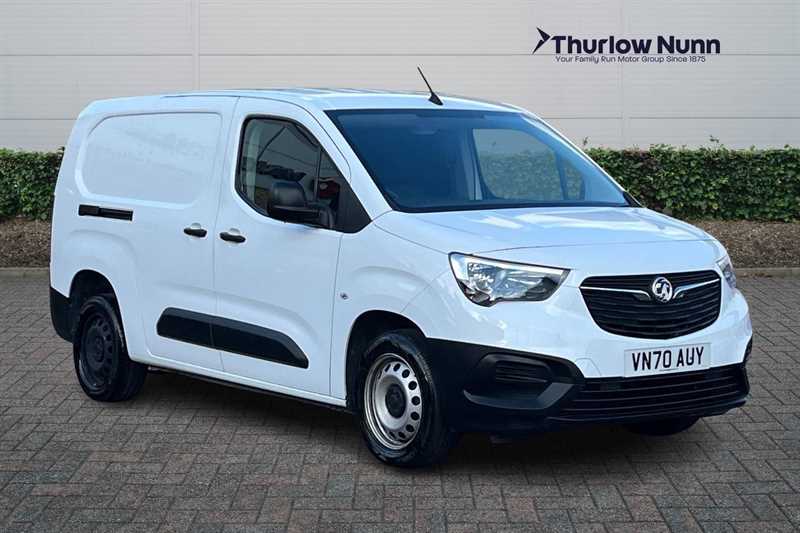 Main listing image - Vauxhall Combo Cargo