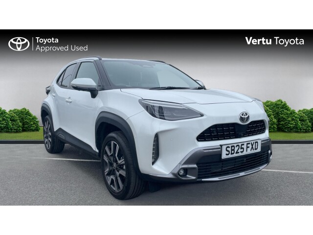 Main listing image - Toyota Yaris Cross