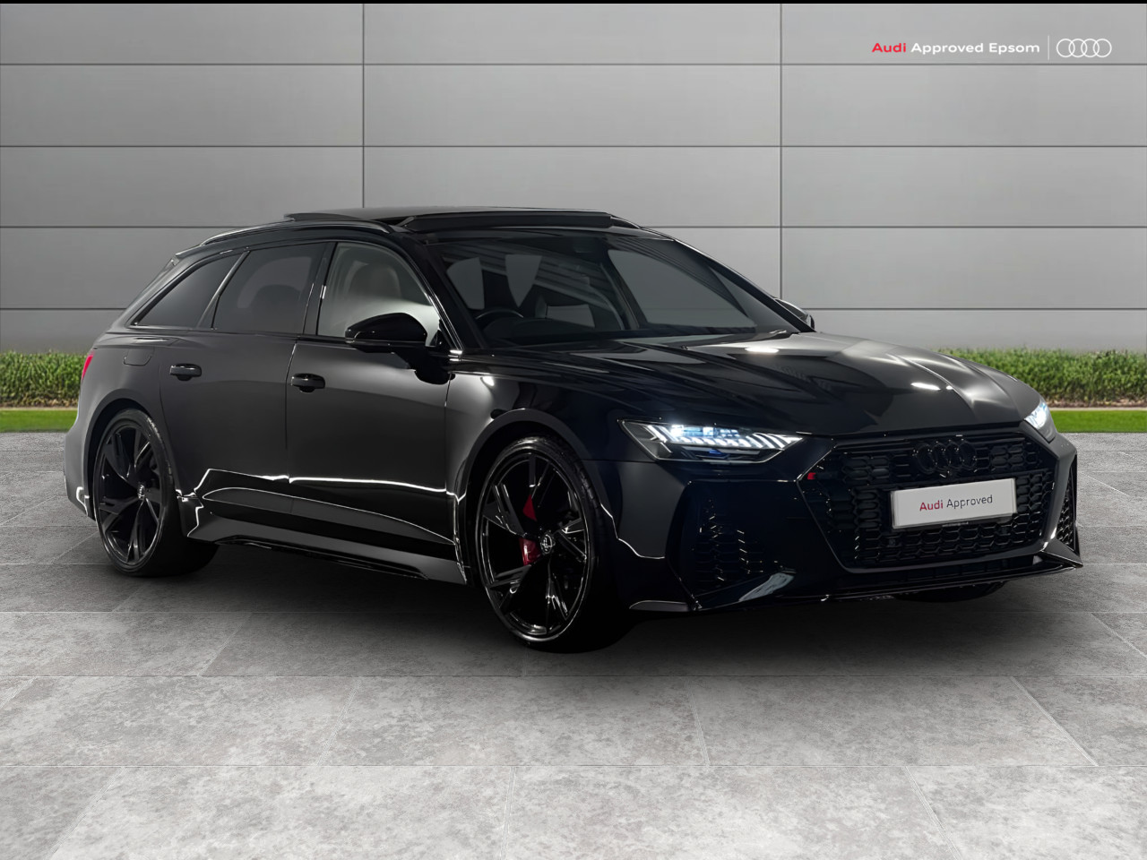Main listing image - Audi RS6