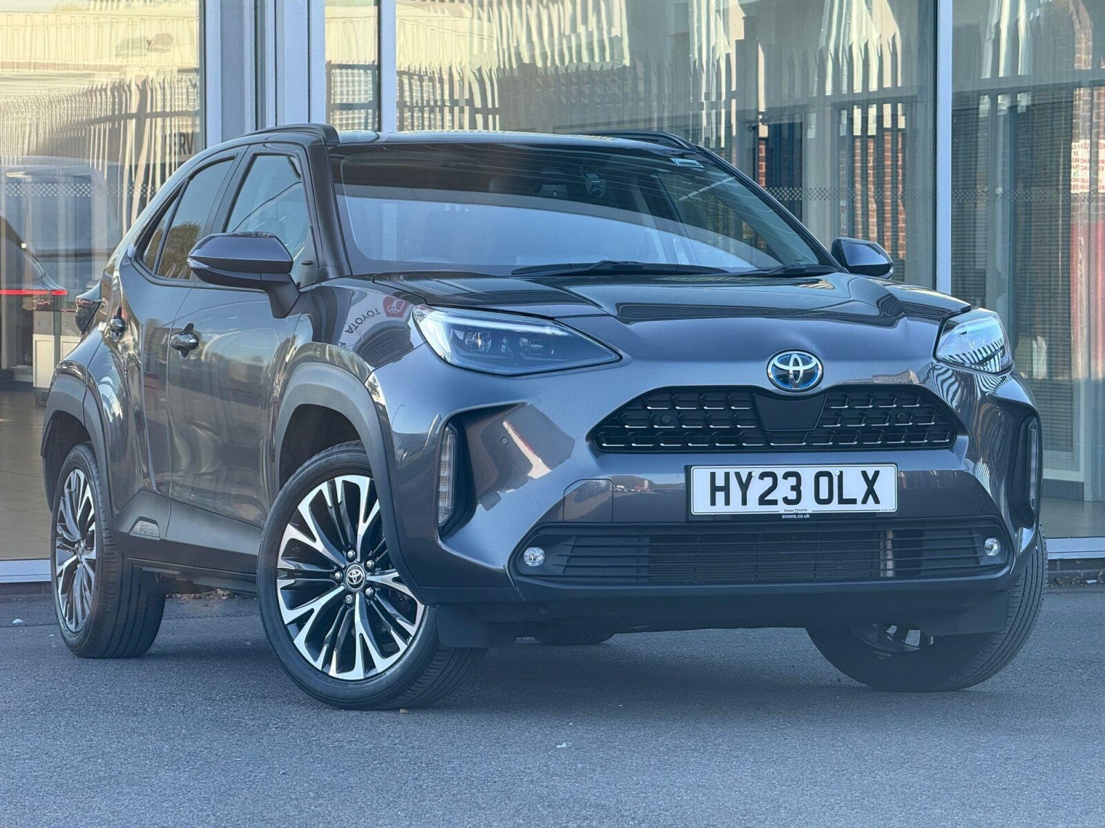 Main listing image - Toyota Yaris Cross
