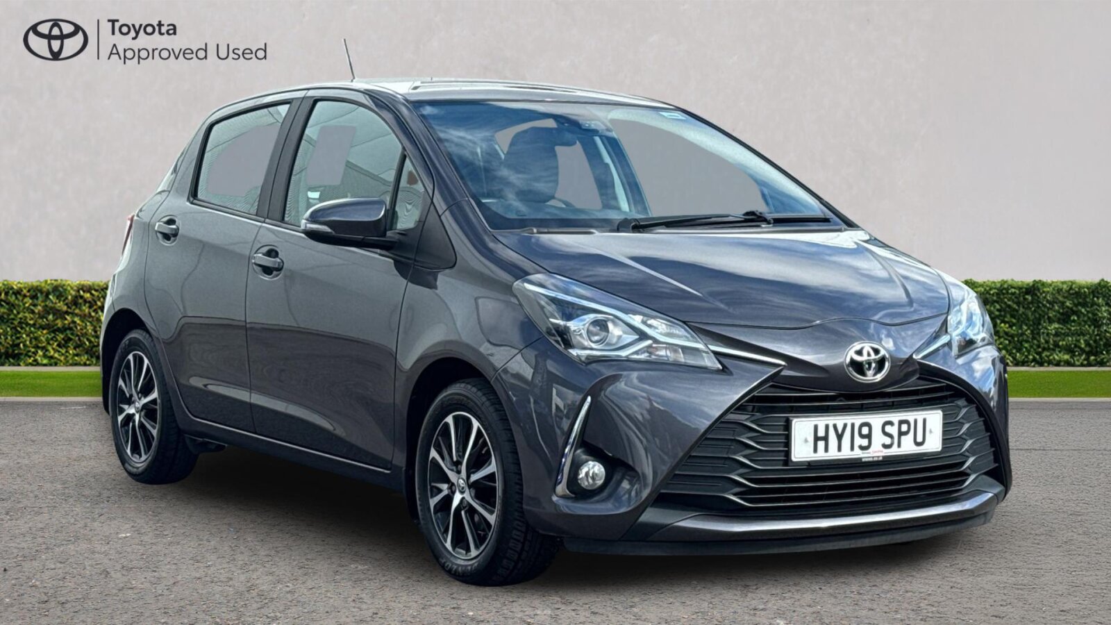 Main listing image - Toyota Yaris