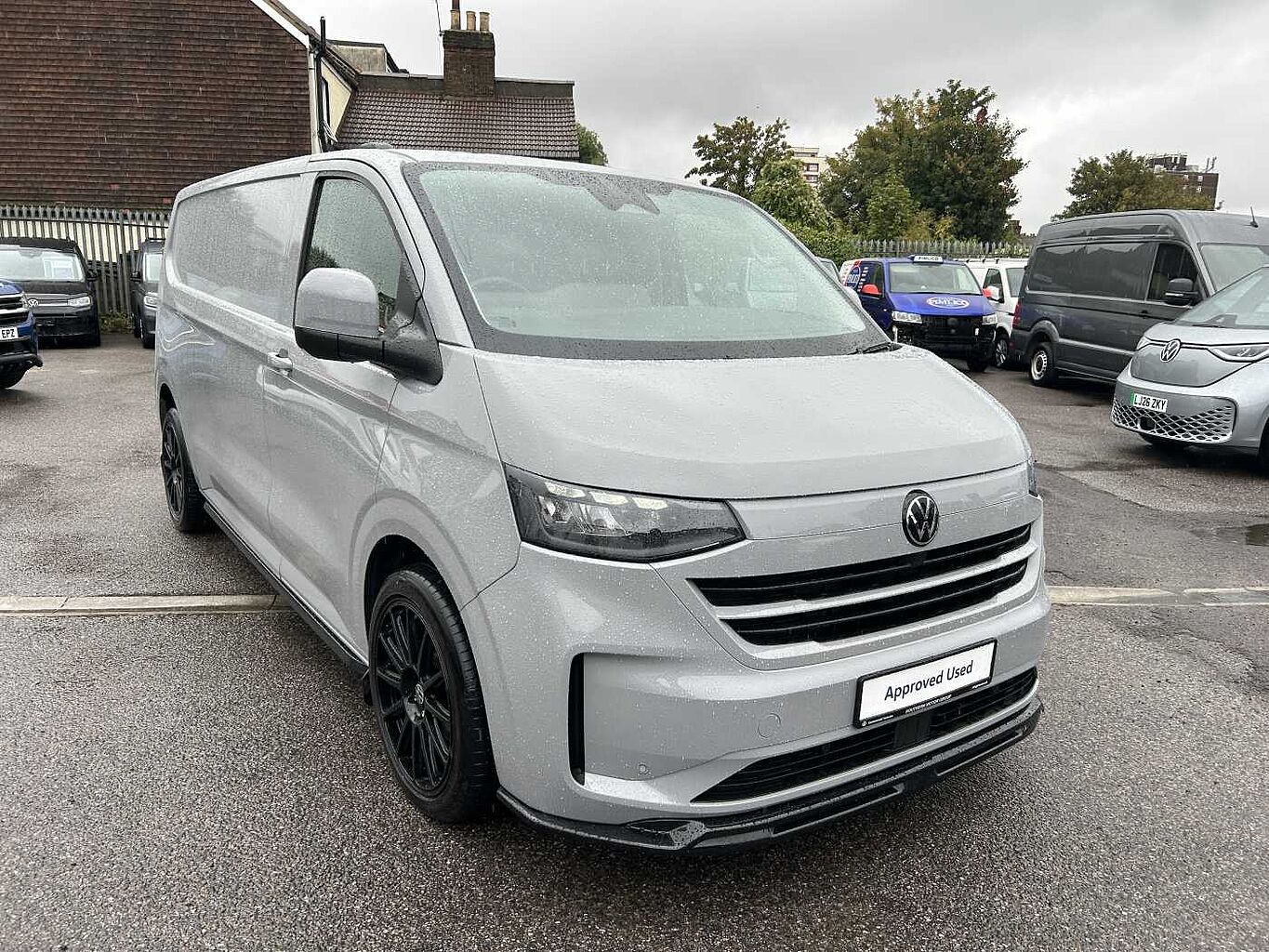 Main listing image - Volkswagen Transporter