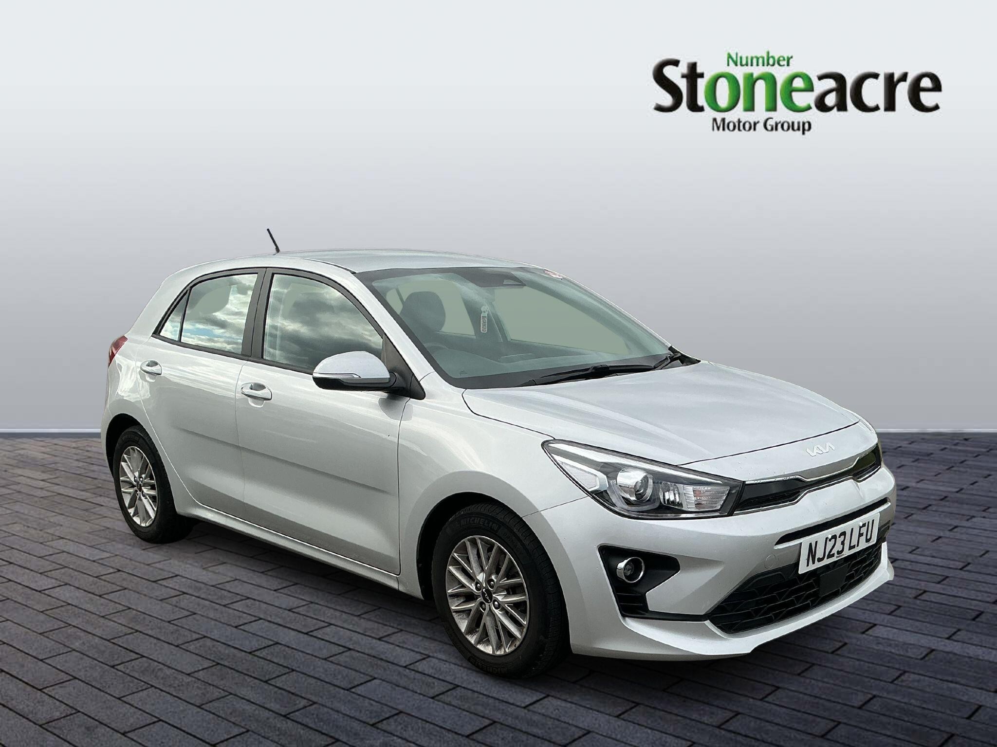 Main listing image - Kia Rio