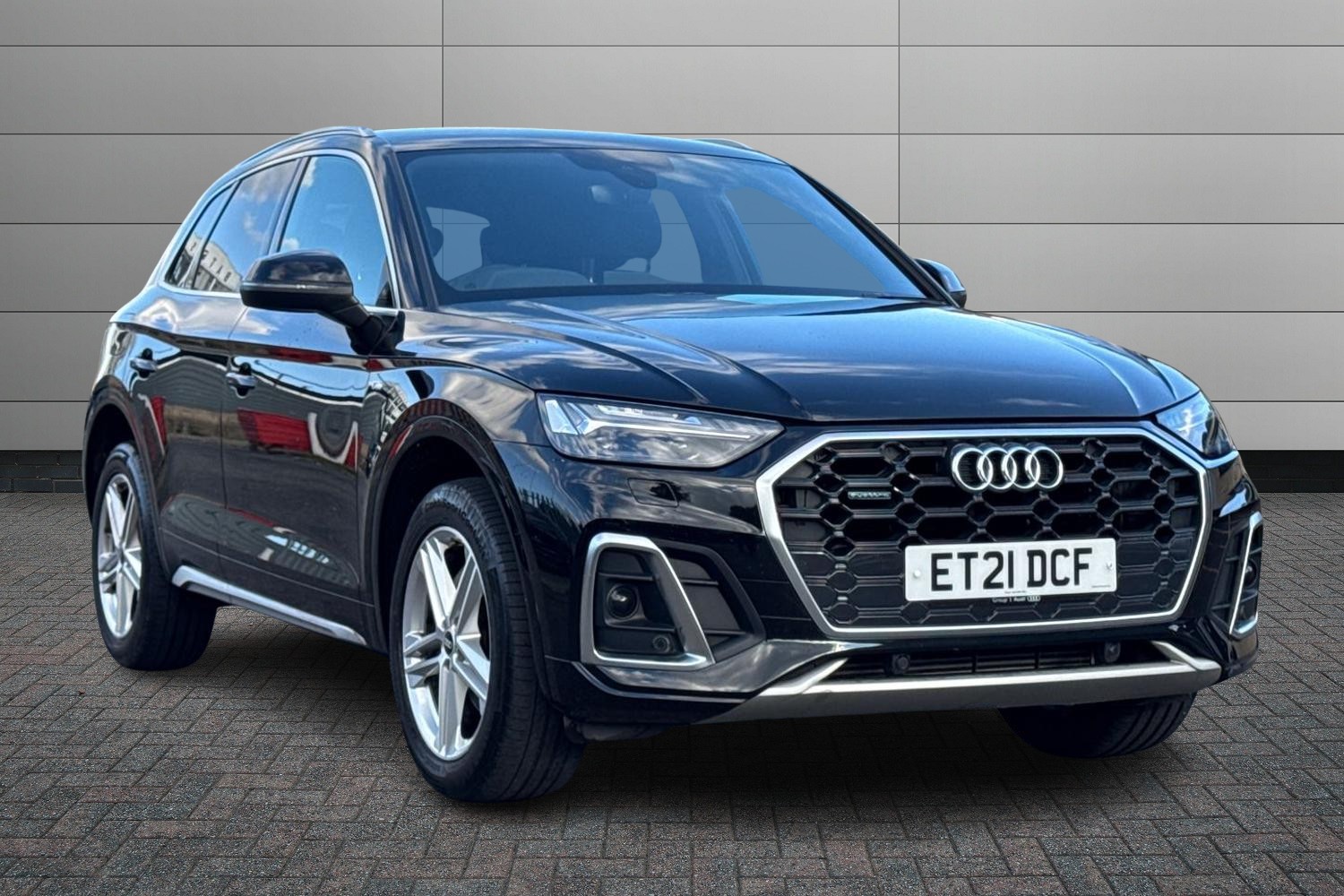 Main listing image - Audi Q5