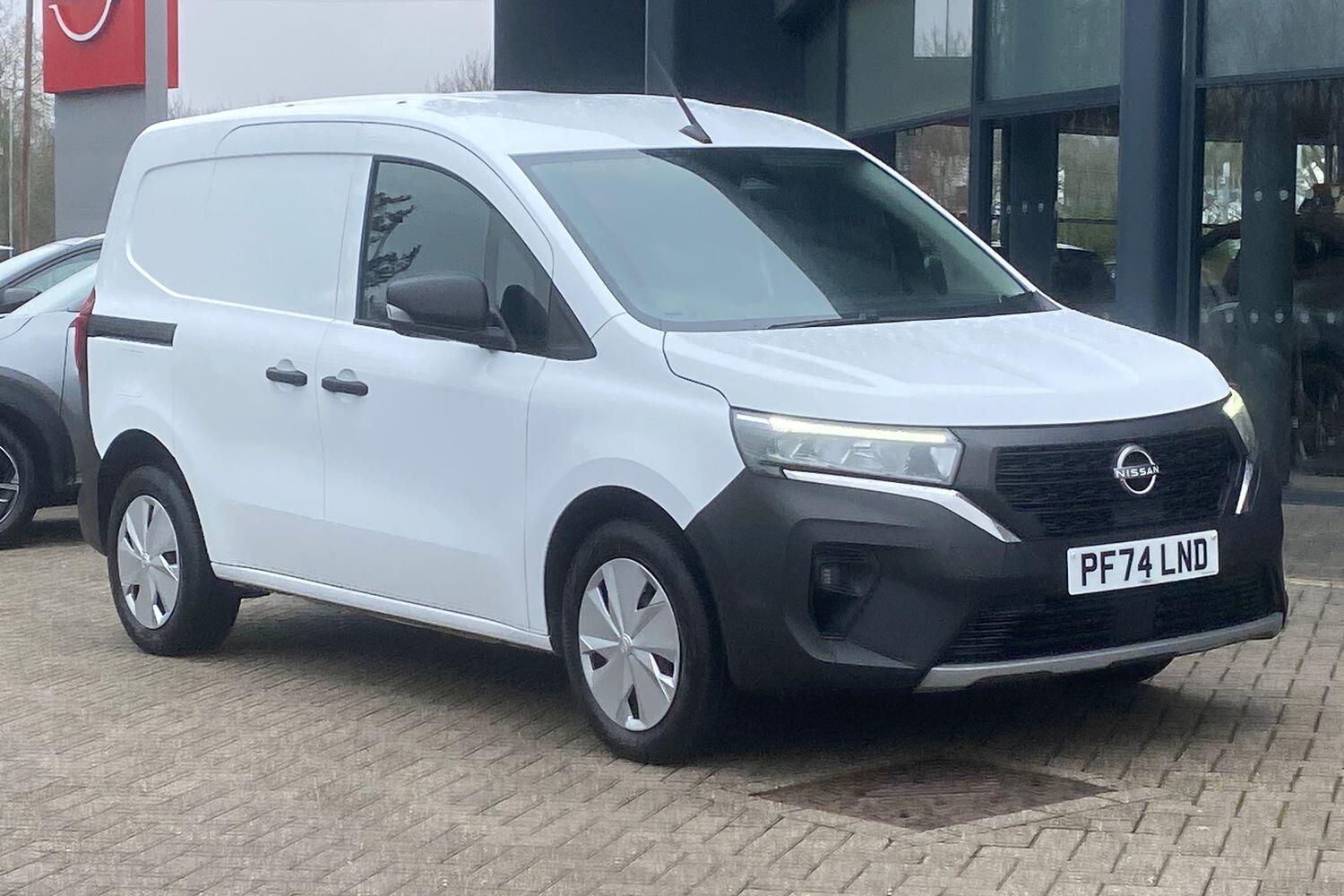 Main listing image - Nissan Townstar