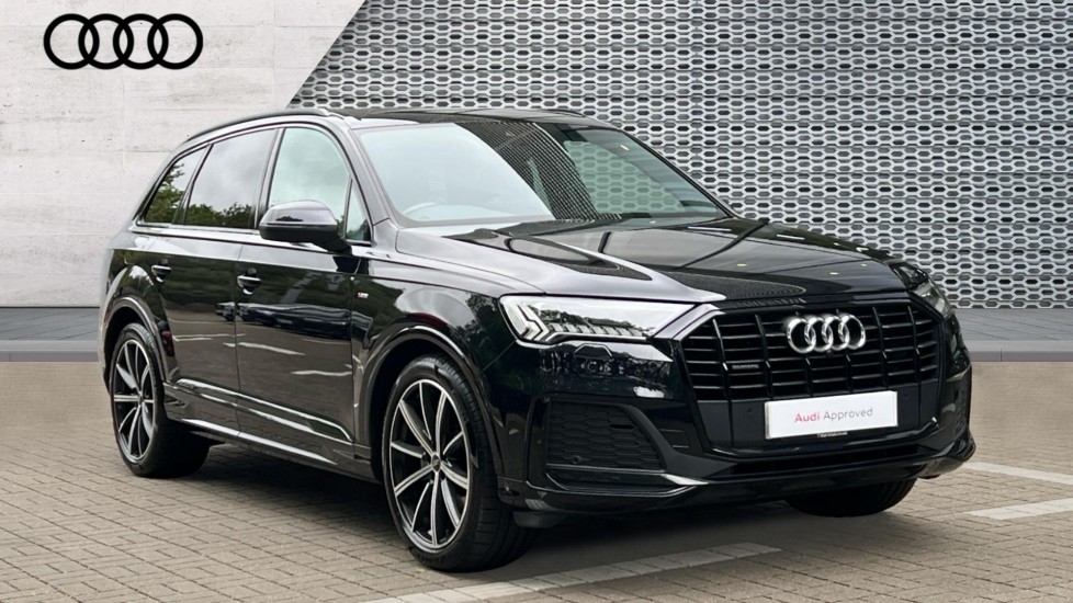 Main listing image - Audi Q7