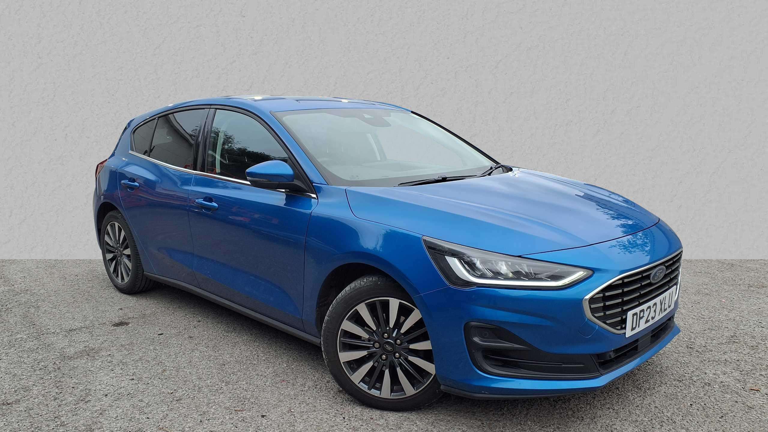 Main listing image - Ford Focus