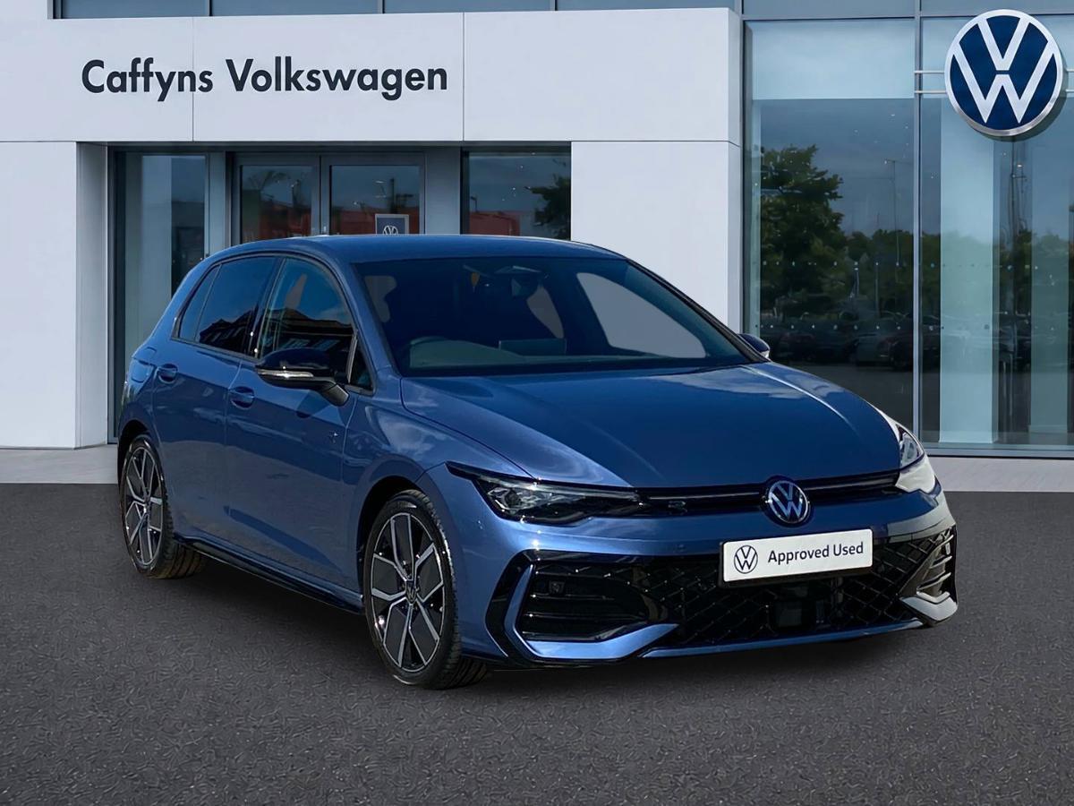Main listing image - Volkswagen Golf