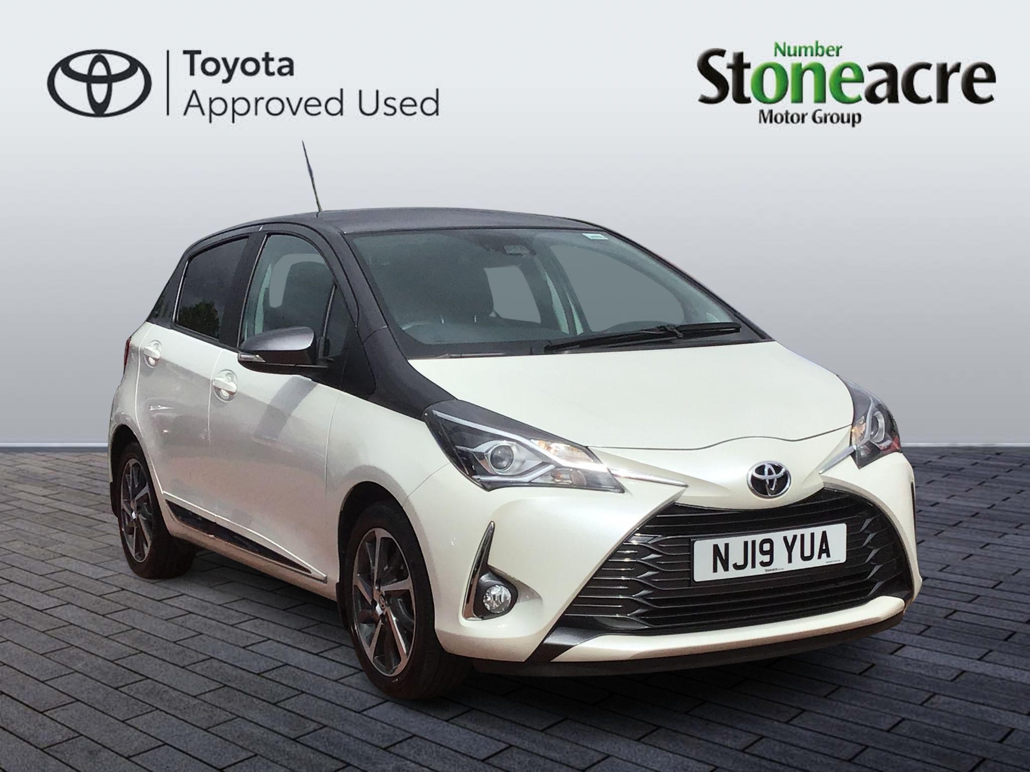 Main listing image - Toyota Yaris