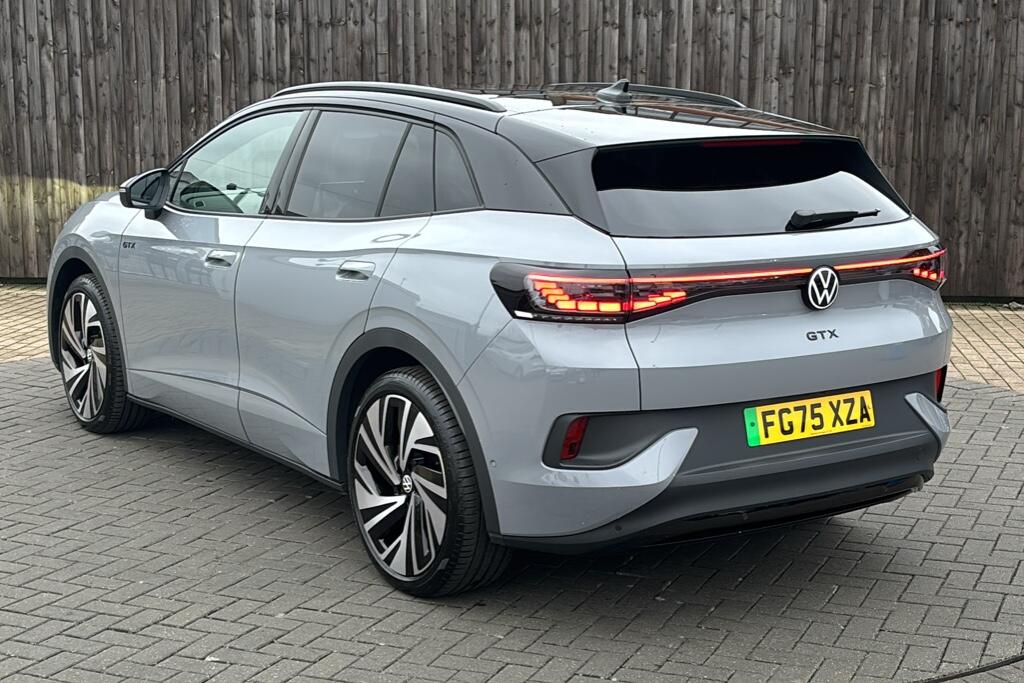 Main listing image - Volkswagen ID.4