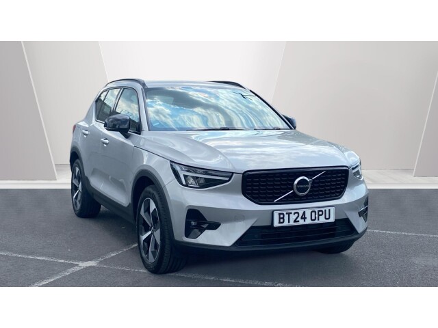 Main listing image - Volvo XC40