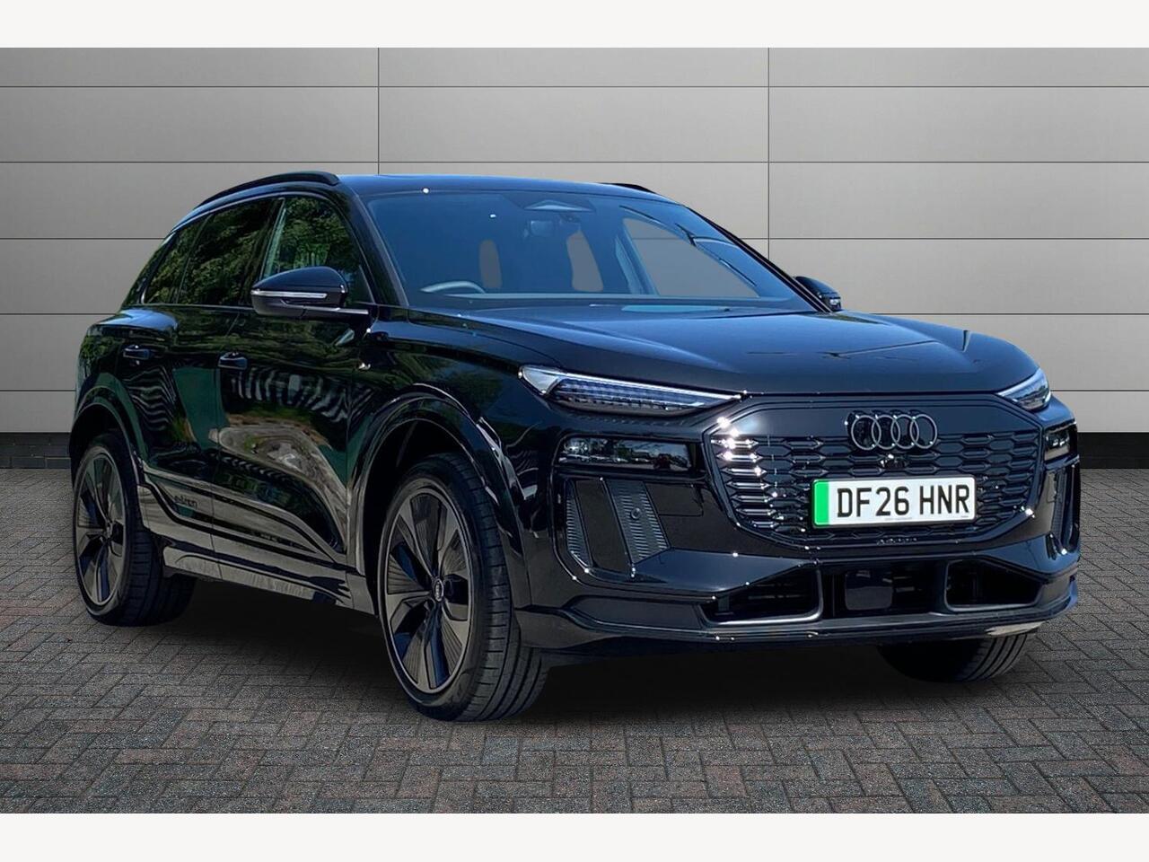 Main listing image - Audi Q6