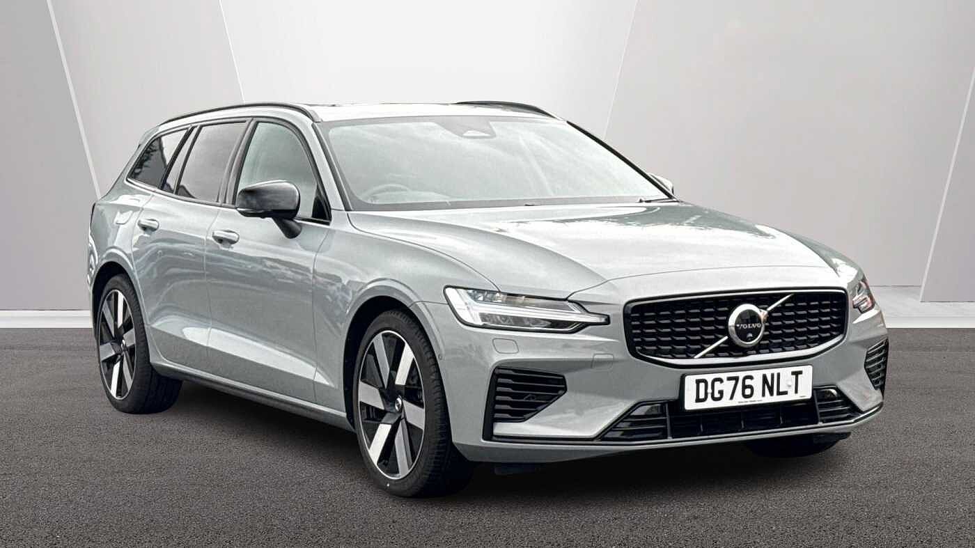 Main listing image - Volvo V60