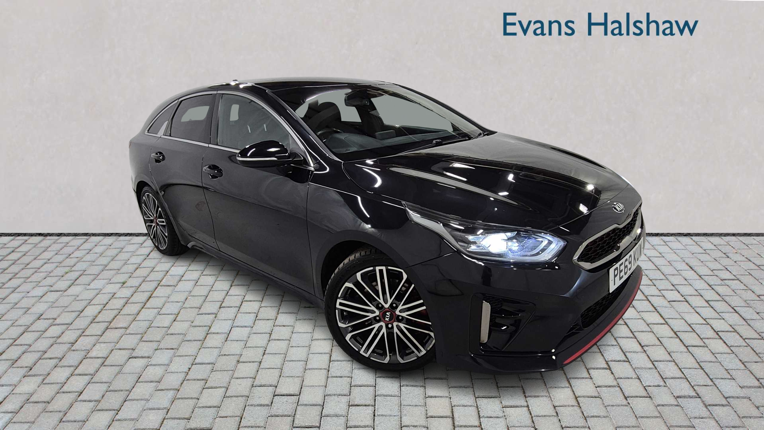 Main listing image - Kia ProCeed