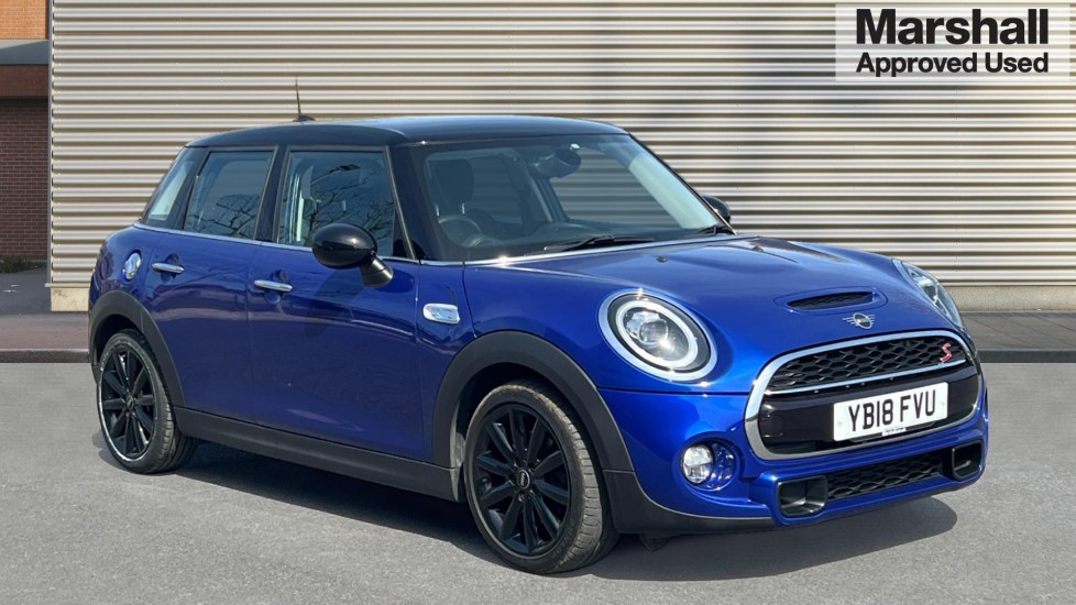 Main listing image - MINI Hatchback 5dr