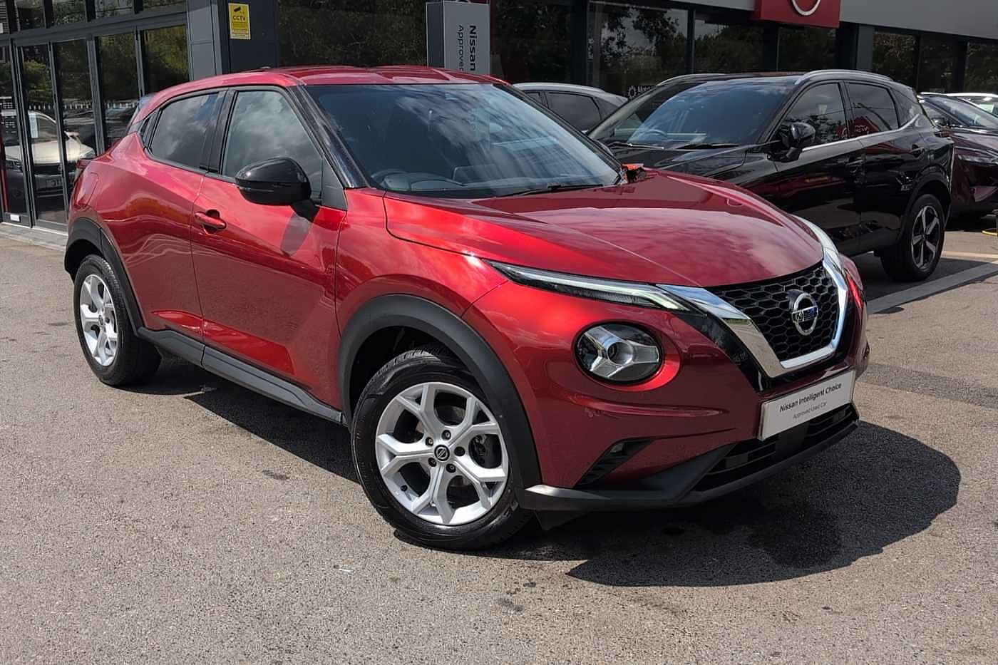 Main listing image - Nissan Juke