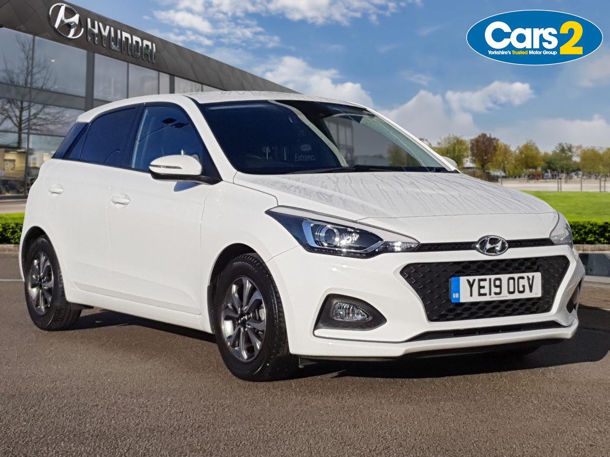 Main listing image - Hyundai i20