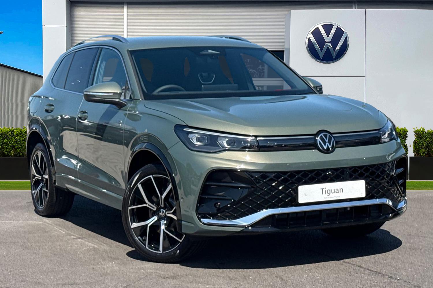 Main listing image - Volkswagen Tiguan