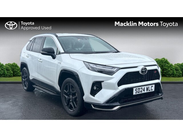 Main listing image - Toyota RAV4