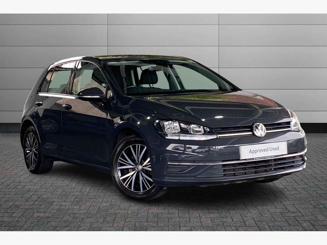 Main listing image - Volkswagen Golf