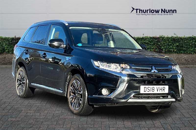 Main listing image - Mitsubishi Outlander