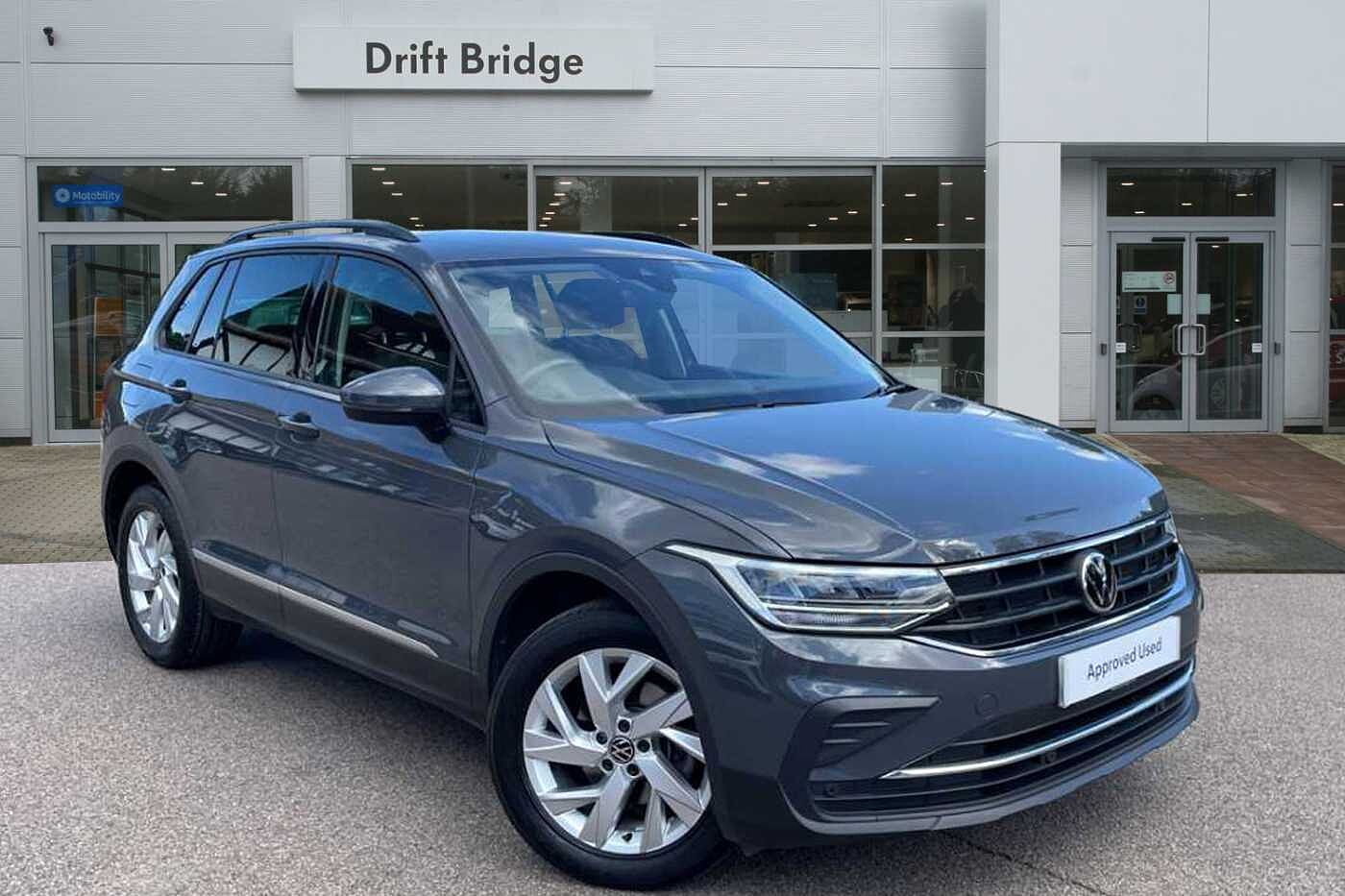 Main listing image - Volkswagen Tiguan