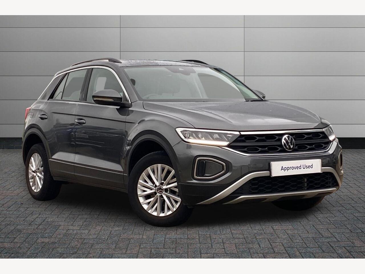 Main listing image - Volkswagen T-Roc
