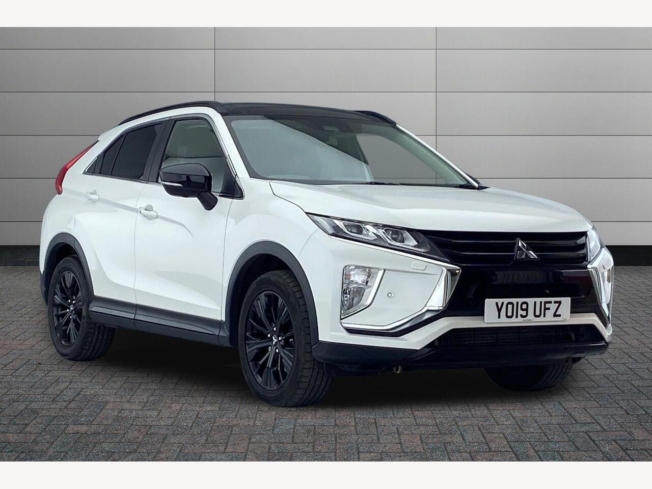 Main listing image - Mitsubishi Eclipse Cross