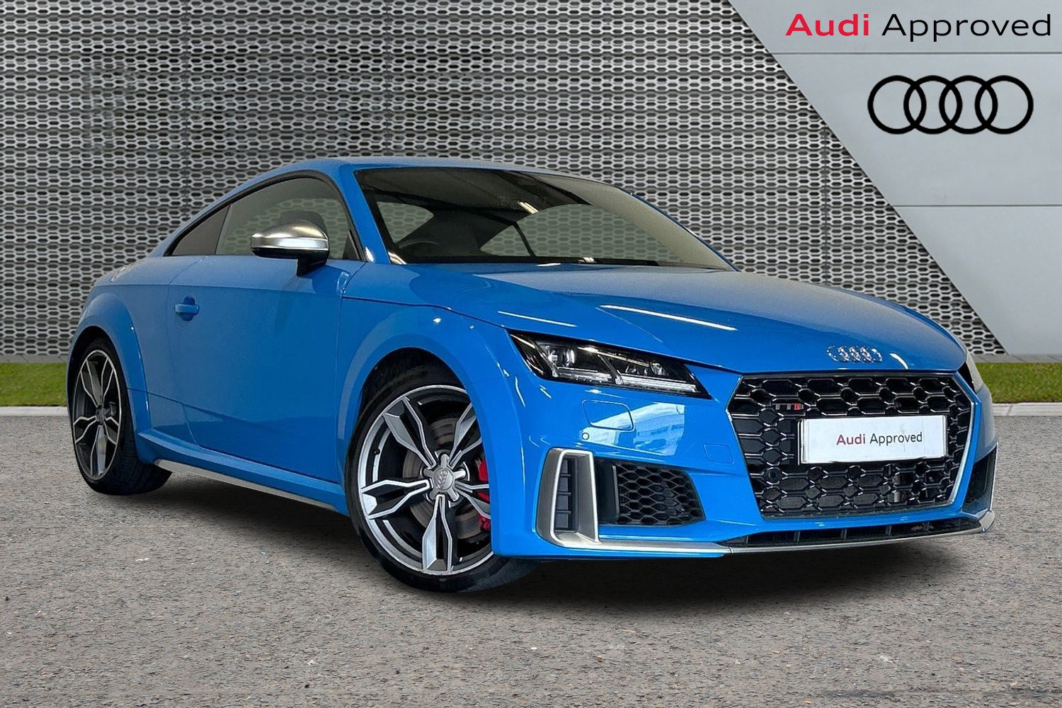 Main listing image - Audi TT S