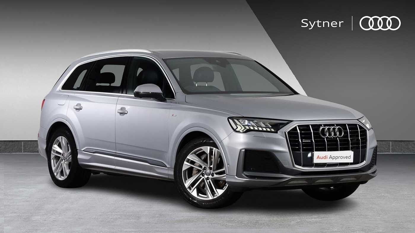 Main listing image - Audi Q7