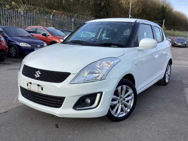 Main listing image - Suzuki Swift