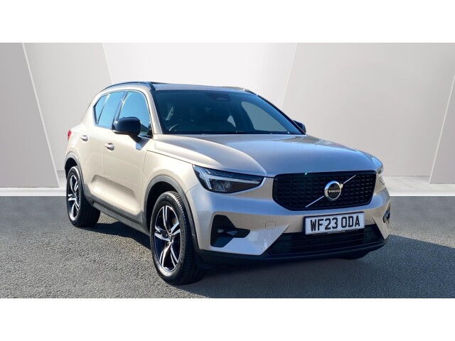 Main listing image - Volvo XC40