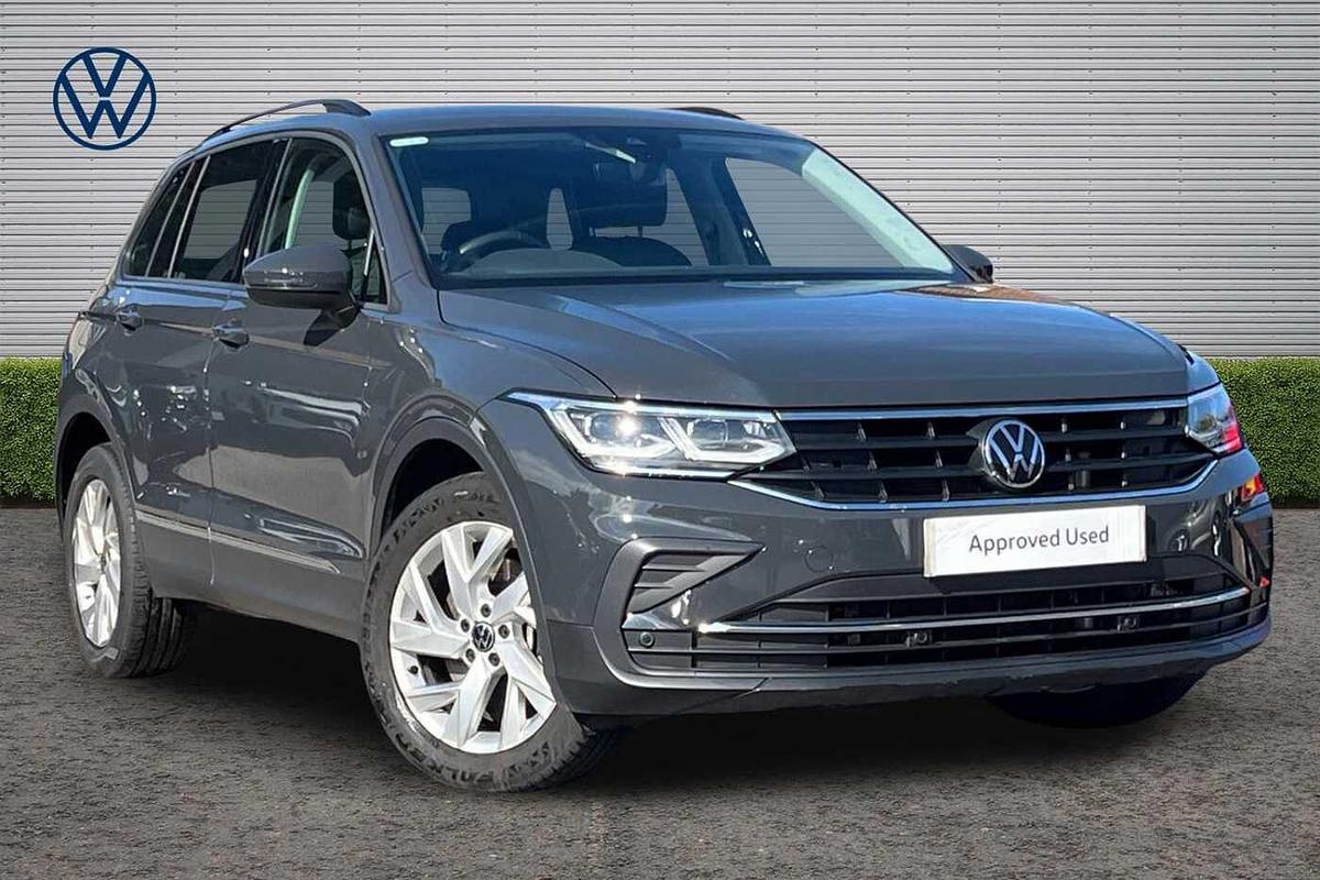 Main listing image - Volkswagen Tiguan