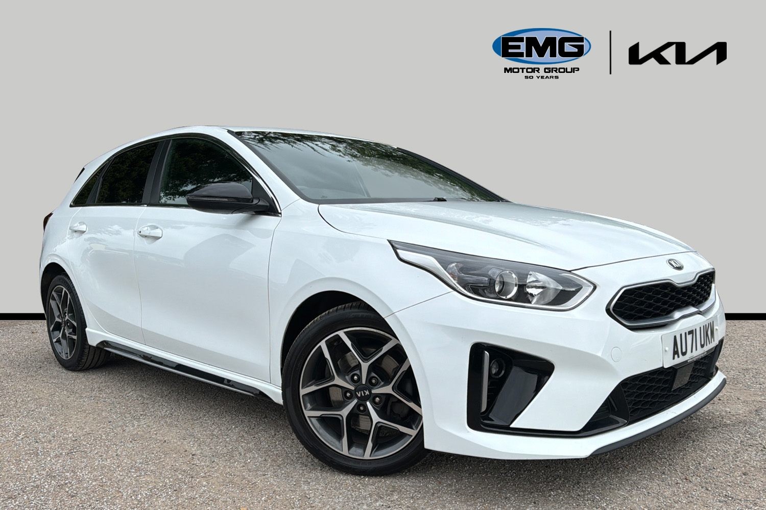 Main listing image - Kia Ceed