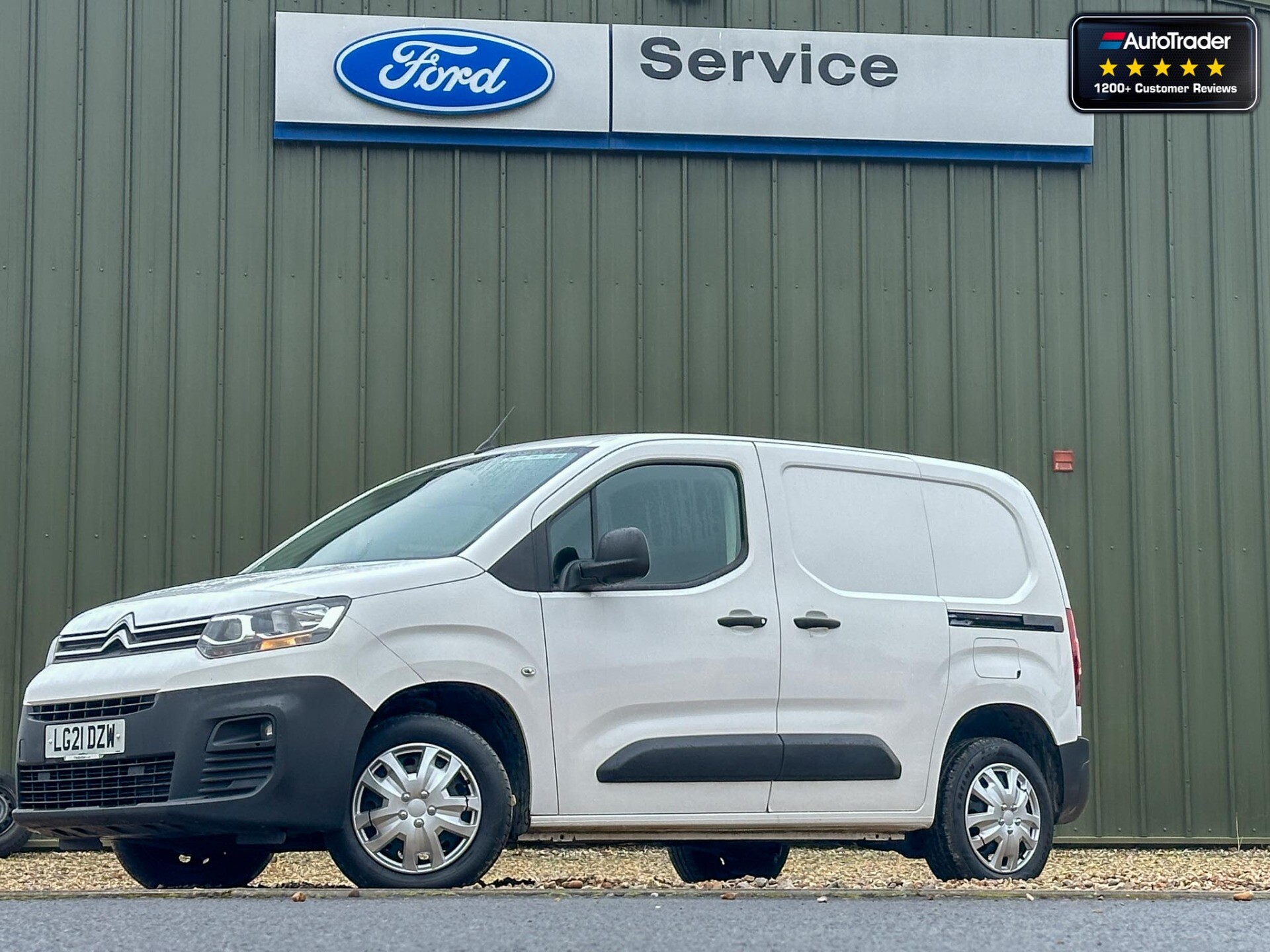 Main listing image - Citroen Berlingo Van