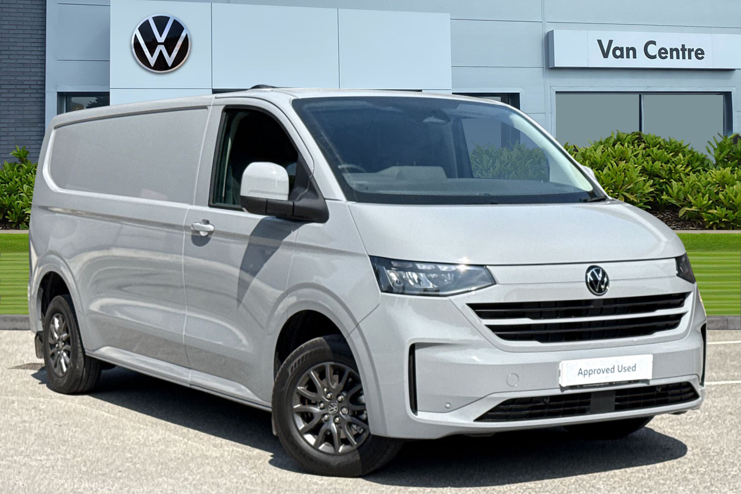 Main listing image - Volkswagen Transporter