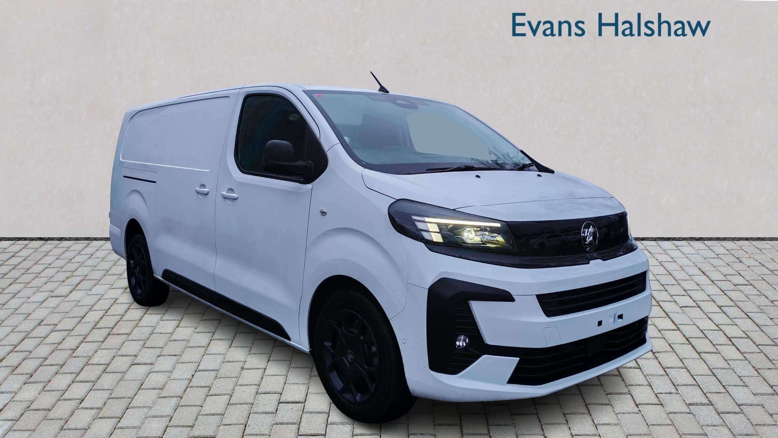 Main listing image - Vauxhall Vivaro