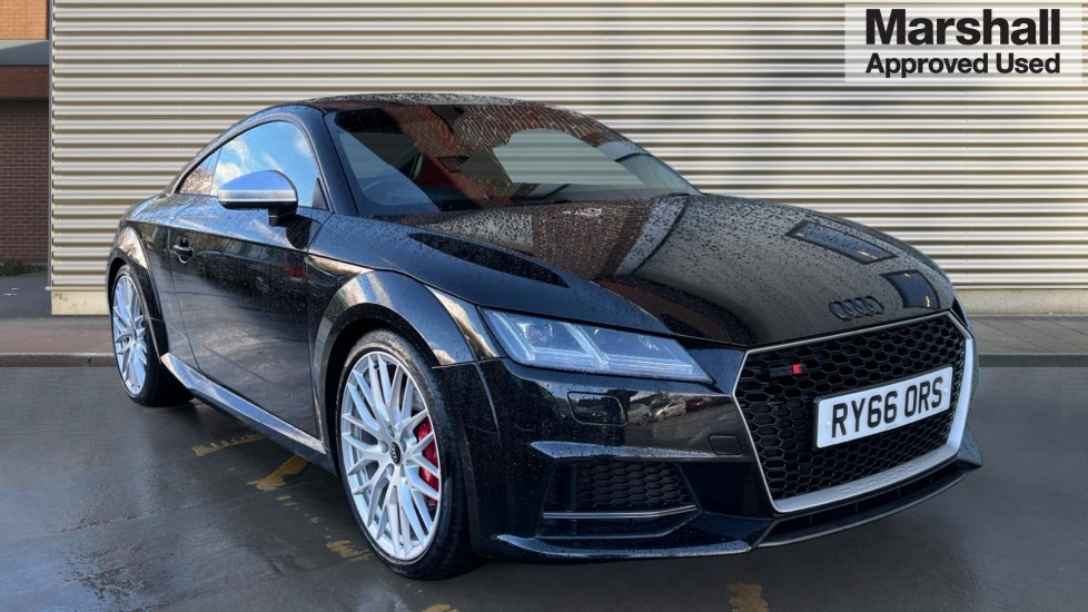 Main listing image - Audi TT S