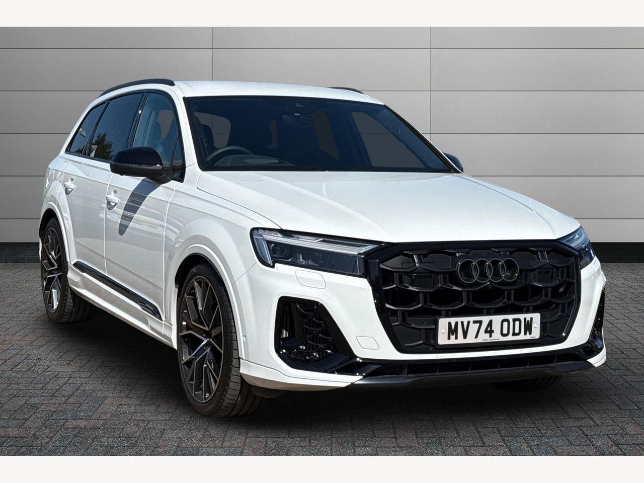 Main listing image - Audi SQ7