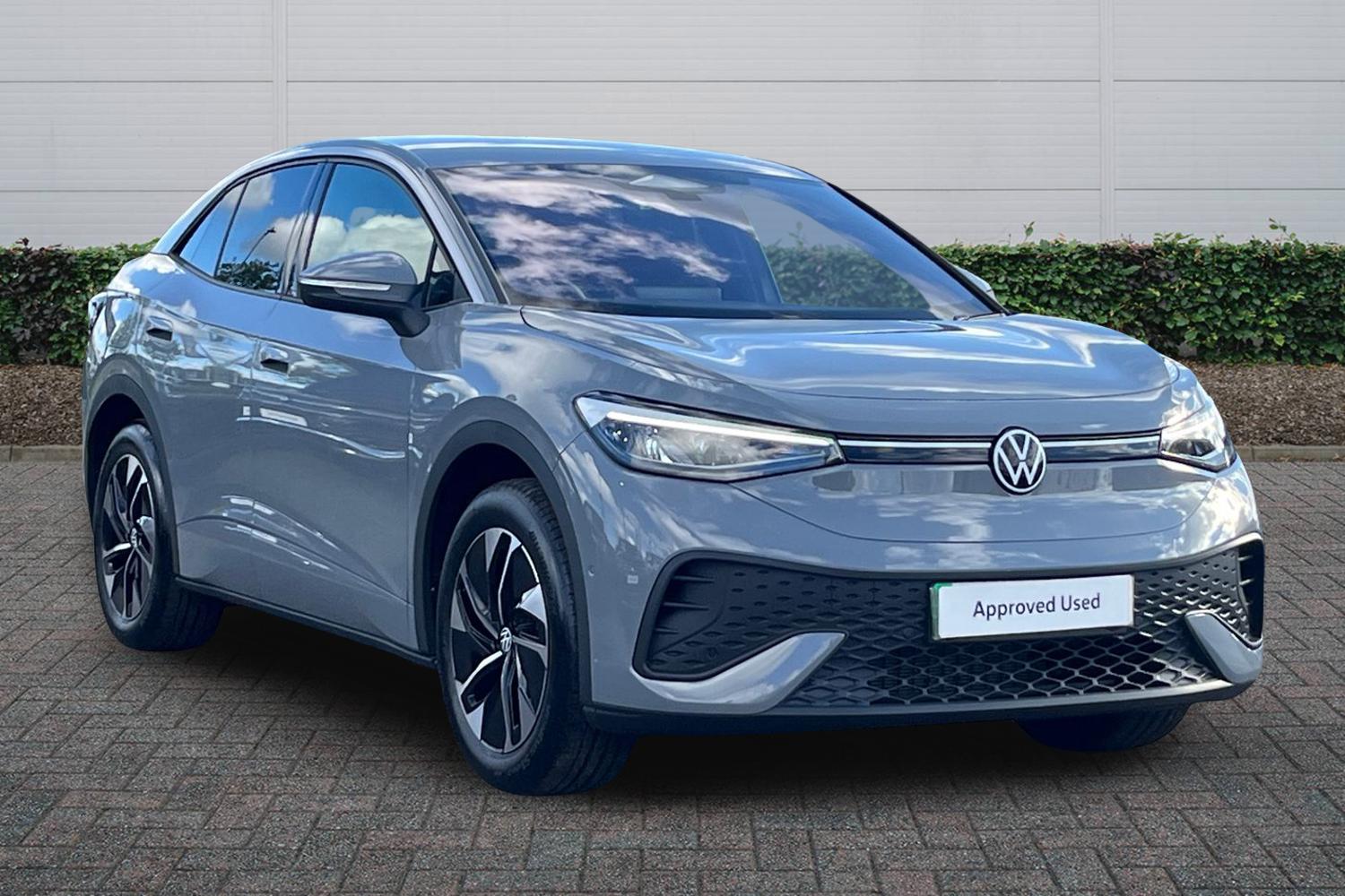 Main listing image - Volkswagen ID.5