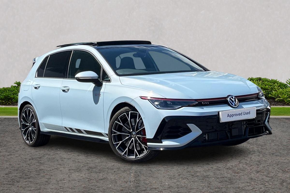 Main listing image - Volkswagen Golf GTI